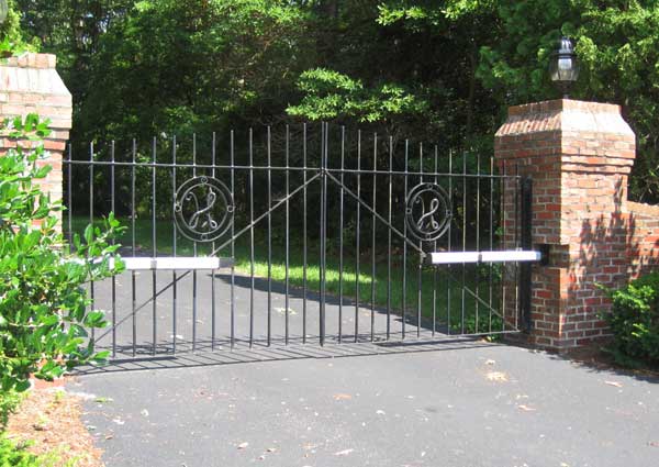 Residential Automated Gate Entrance