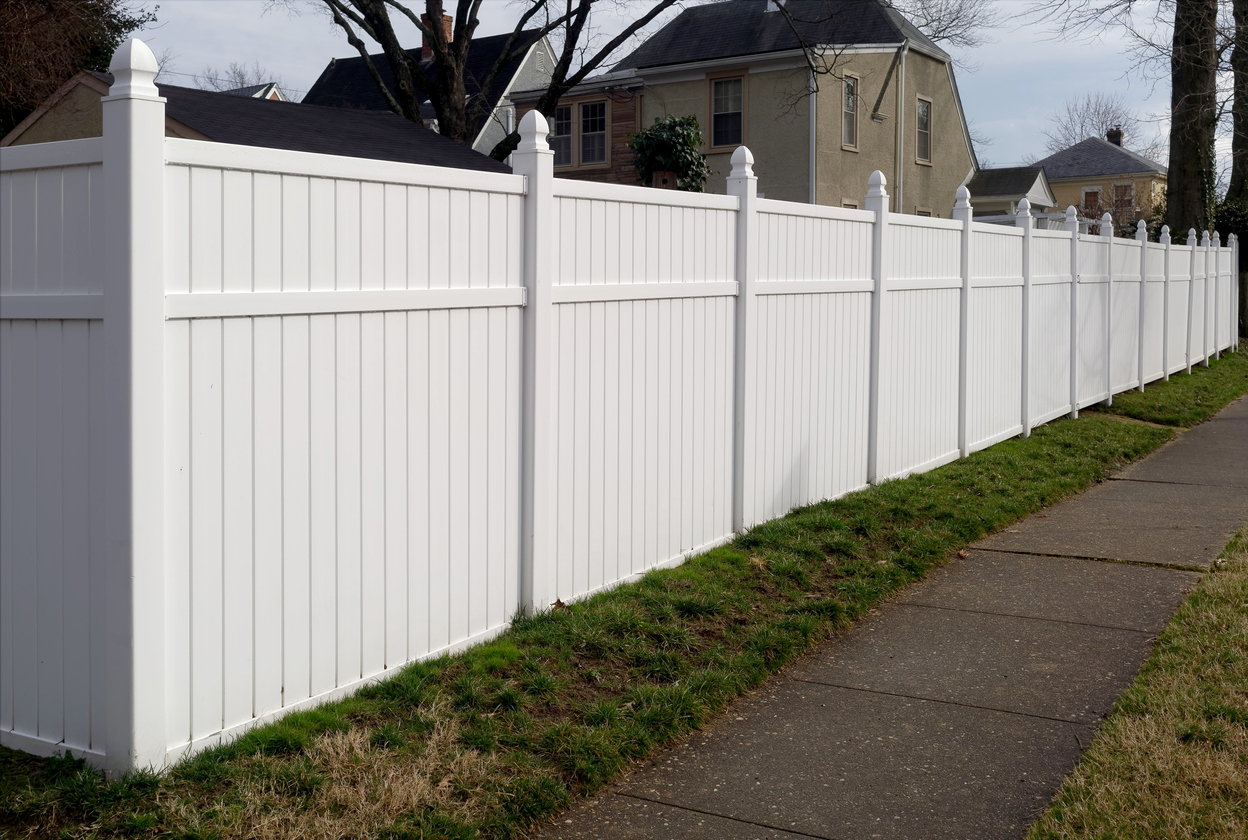 wooden white fence